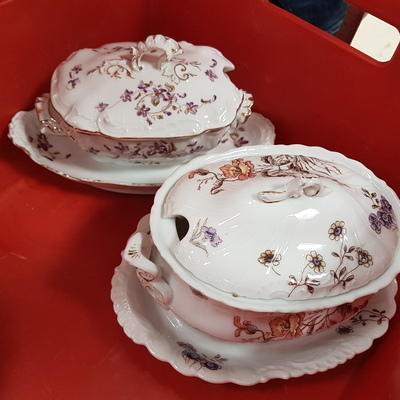 ../frankl24shop/Beilagenschale oval mit Untere und Deckel Vintage